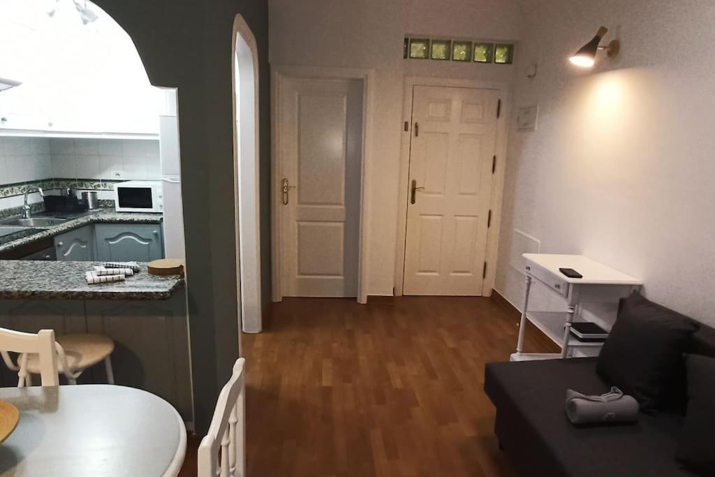 Apartment Centrico, Comodo Y Apto En *